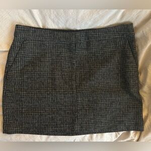 H&M Black and White Pencil Skirt